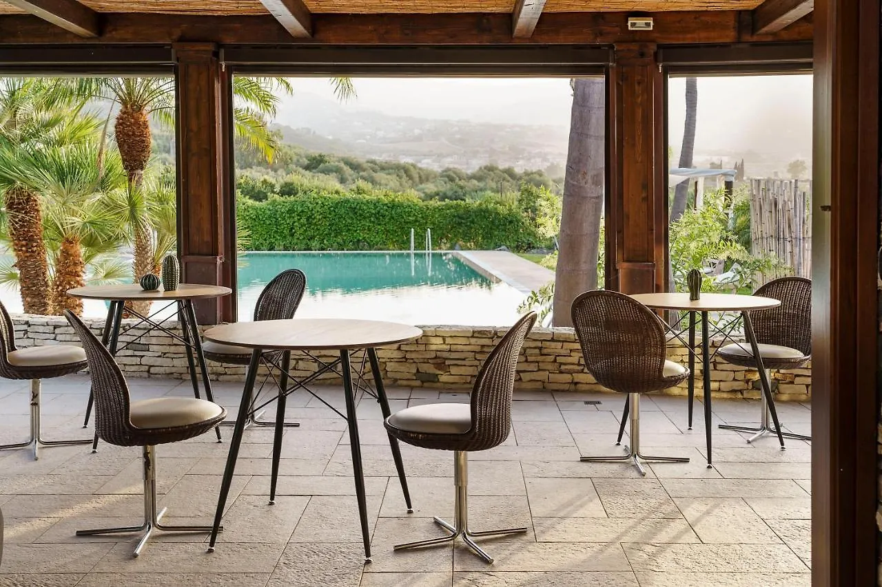 Cocciu D'Amuri Mongiove Bed & Breakfast